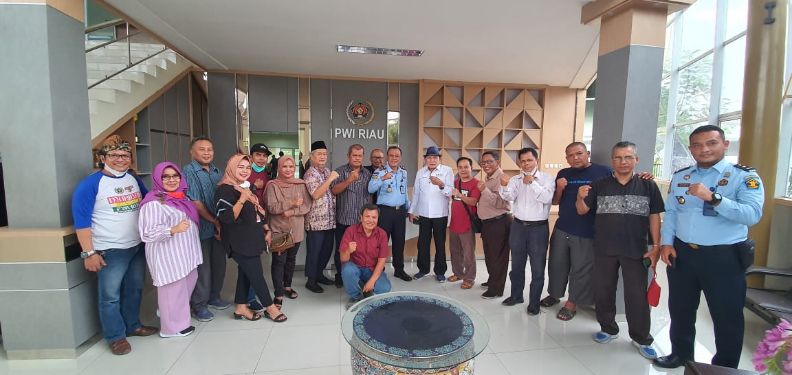 Kalapas Pekanbaru Silaturahmi ke PWI Riau